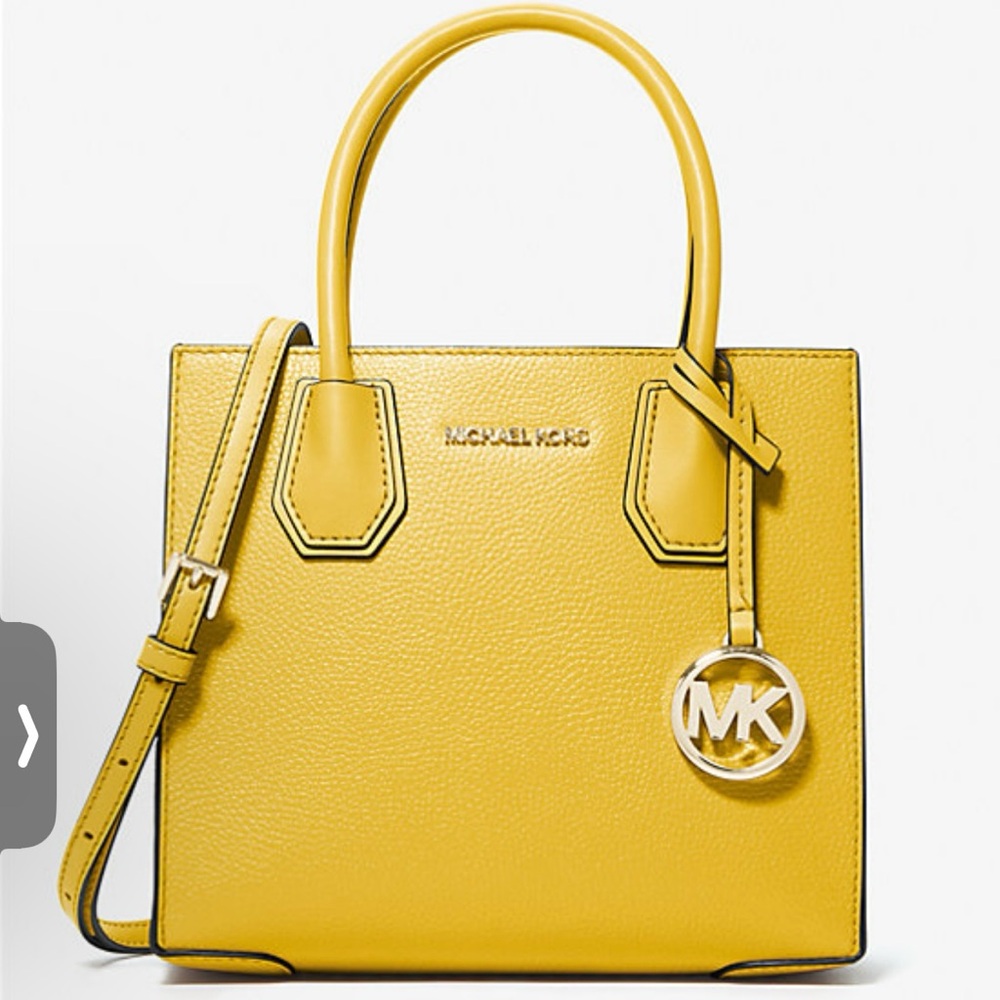 Madia I’m selling brand new Micheal kors big toe bag - Picture 3 of 6